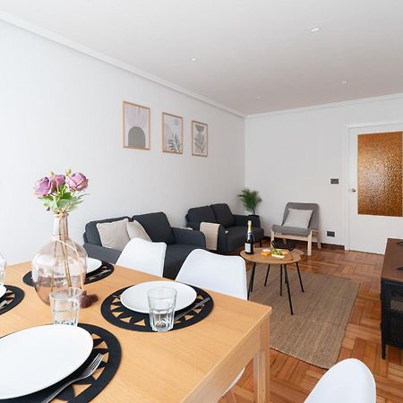 비고 Amplia Vivienda Con Garaje 아파트 외부 사진